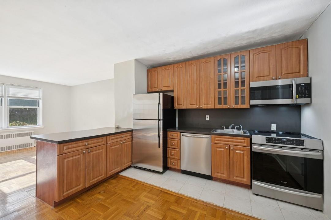 162-21 Powells Cove Boulevard 1M, Beechhurst, New York 11357, Amerika Birleşik Devletleri