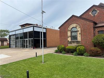 15014 Lorain Avenue, Cleveland, Ohio 44111