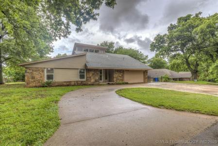 8424 Harp Boulevard, Broken Arrow, Oklahoma 74014, États-Unis