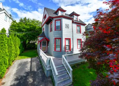 207 E. Ridley Avenue, Ridley Park, Pennsylvania 19078, USA