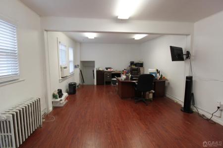 637 Georges Road, North Brunswick, ניו ג'רזי 08902, ארצות הברית של אמריקה