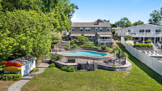141 Cranmoor Drive, Toms River, 紐澤西州 08753, 美國
