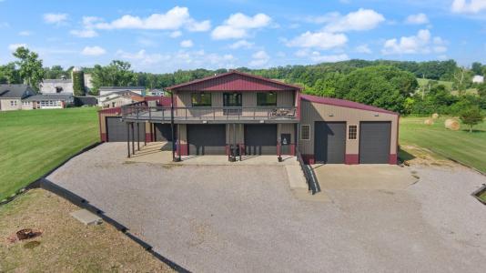 61 Cumberland Cove, Nancy, Kentucky 42544, USA