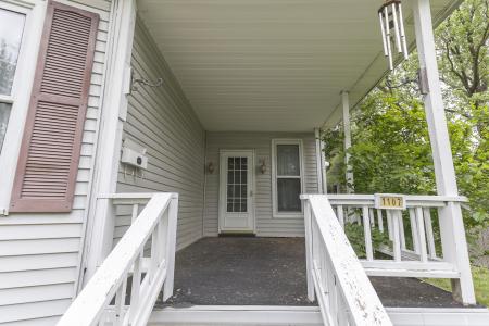 1107 Bond St., Moberly, Missouri 65270, USA