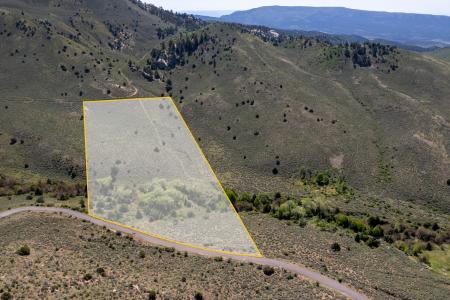 18500 N Paradise Park Road, Lapoint, Utah 84039, États-Unis