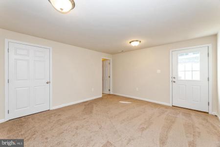 45693 Bethfield Way, Californie, Maryland 20619, États-Unis