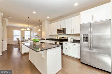 45693 Bethfield Way, Californie, Maryland 20619, États-Unis