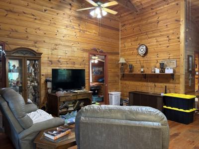 4251 Francisco Rd, Huntland, Tennessee 37345, USA