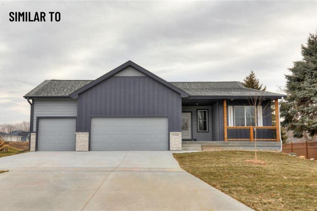 532 Wicker Drive, Huxley, Iowa 50124