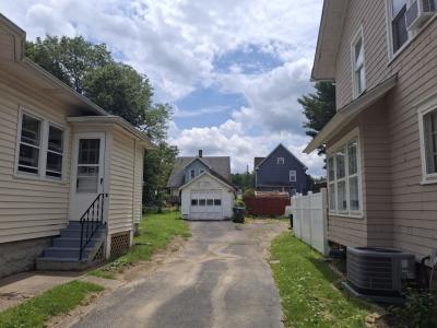 38 Douglas Place, Jamestown, New York 14701, Stati Uniti