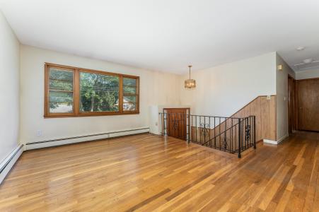 34 Brookwood Dr, Stanhope, New Jersey 07874