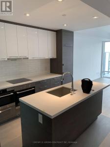 488 UNIVERSITY AVENUE, Toronto (kensington-chinatown), Ontario M5G 0C1, Canada