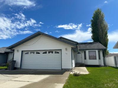 46 ATKINSON CRESCENT, Whitecourt, 앨버타주 T7S 1C6, 캐나다