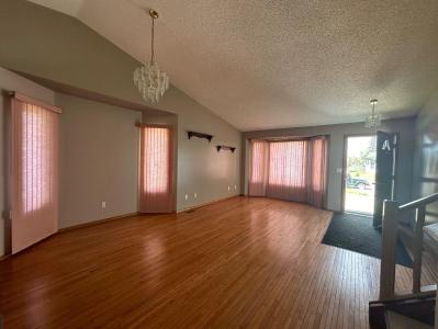 46 ATKINSON CRESCENT, Whitecourt, 앨버타주 T7S 1C6, 캐나다