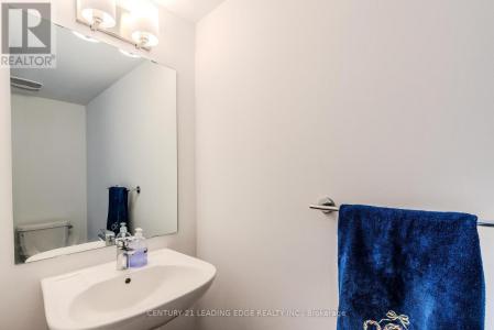 1121 LOCKIE DRIVE, Oshawa (kedron), Ontario L1L 0R9, Canada