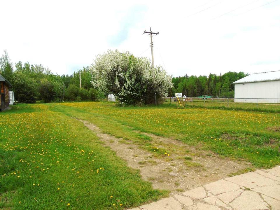 LOT 2 1ST STREET E, Faust, Alberta T0G 0X0, Canada