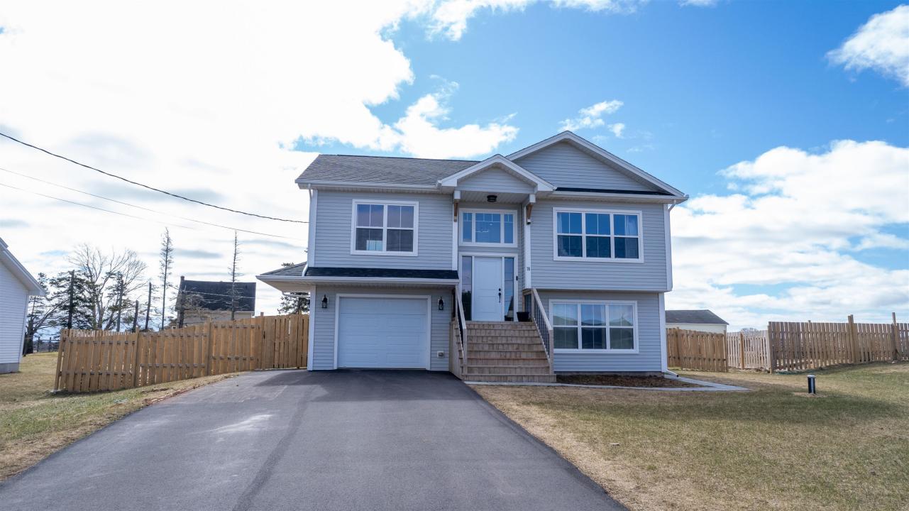 76 CHERYL CRESCENT, Warren Grove, Prince Edward Island C0A 1H5, Canada