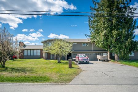 2308 THACKER DRIVE, West Kelowna, Britisch-Kolumbien V1Z 1V7, Kanada