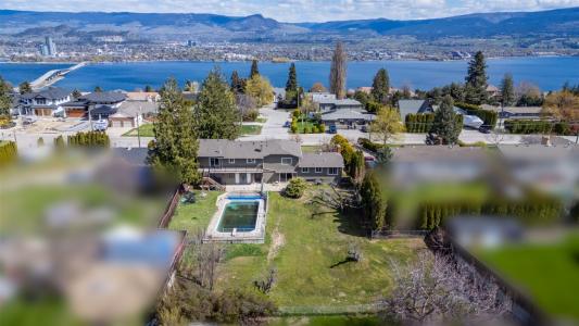 2308 THACKER DRIVE, West Kelowna, Britisch-Kolumbien V1Z 1V7, Kanada