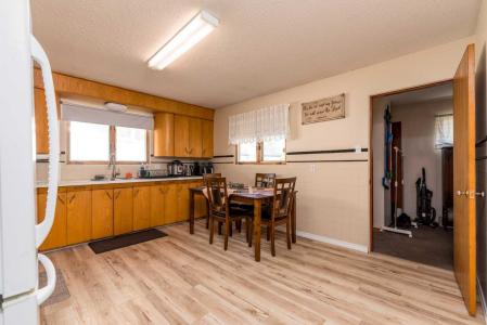4813 46 STREET, Lloydminster, Saskatchewan S9V 0J6, Canada