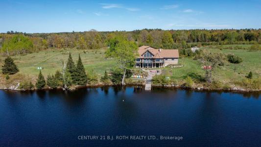64 MCCORDS ROAD, Mckellar, Ontario P2A 0B5, Canada