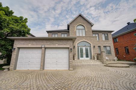 92 SPRINGBROOK DRIVE, Richmond Hill, Ontario L4B 3P9, Canada