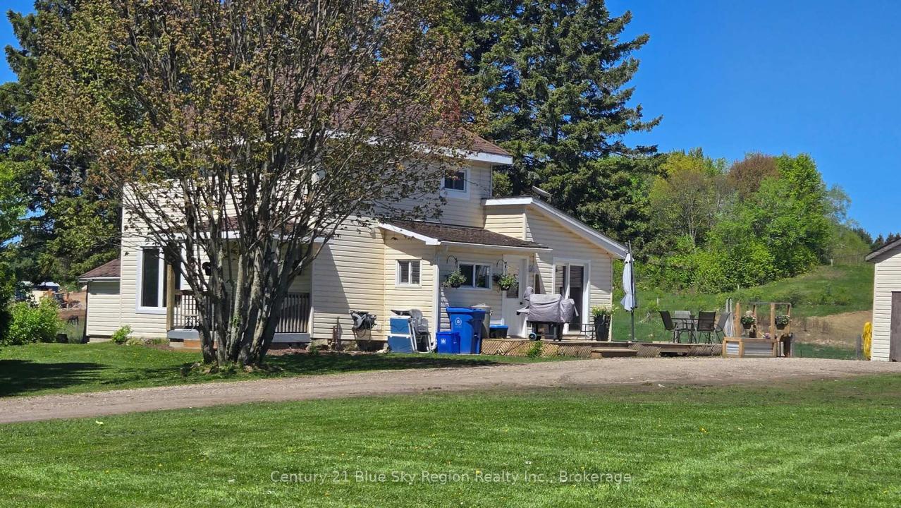 2670 CHISWICK LINE, Chisholm, Ontario P0H 1Z0, Canada