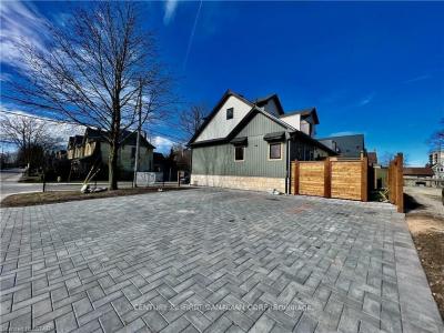 166 CENTRAL AVENUE, London East, Ontario N6A 1M7, Canadá