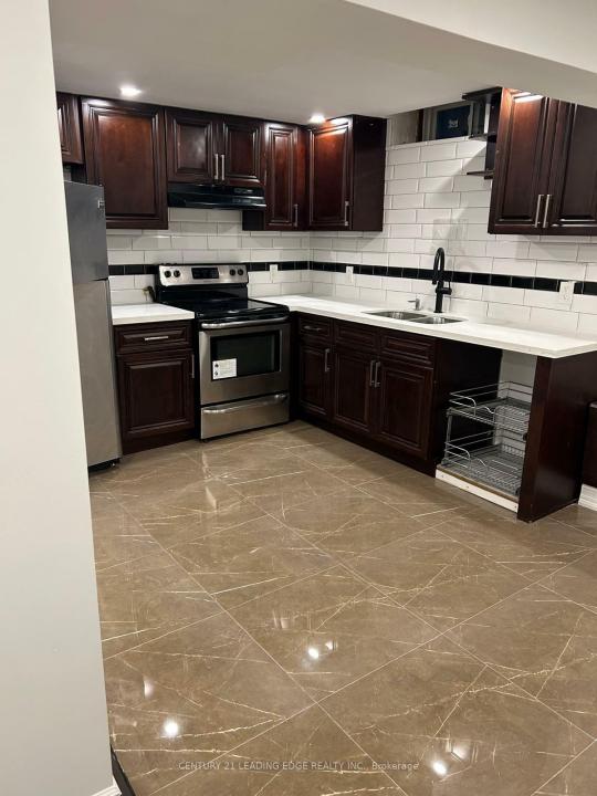 65 TRAWLEY CRESCENT, Ajax, Ontario L1S 5X9, Canada