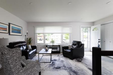 82 QUEENSTON CRESCENT, London East, Ontario N5W 1N6, CANADÁ