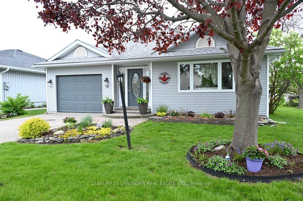 18 CRETNEY DRIVE S, Prince Edward County, Ontario K0K 3L0, Canadá