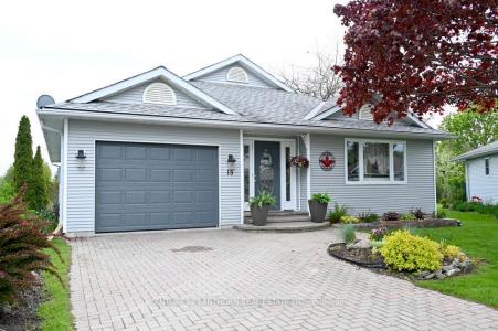 18 CRETNEY DRIVE S, Prince Edward County, Ontario K0K 3L0, Canada