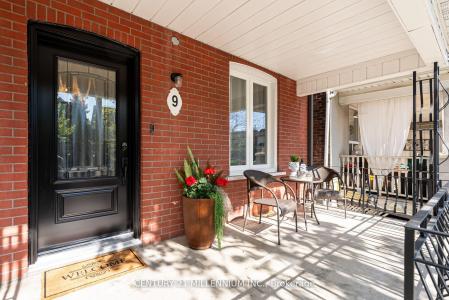9 SPRING GROVE AVENUE, Toronto, Ontario M6N 3H2, Canada