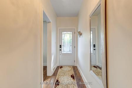 9 SPRING GROVE AVENUE, Toronto, Ontario M6N 3H2, Canada