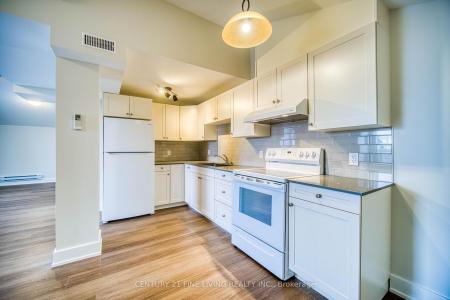 1614 RIDGE ROAD E, Oro-Medonte-, オンタリオ L0L 1T0, カナダ