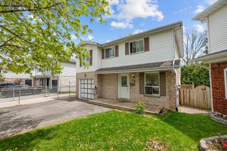 13 SYLVIA COURT, Clarington, Ontario L1B 1J4, Canada
