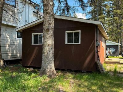 16 3RD STREET NORTH, Clear Lake, Manitoba R0J 1N0, CANADÁ