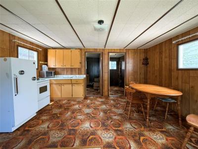 16 3RD STREET NORTH, Clear Lake, Manitoba R0J 1N0, CANADÁ