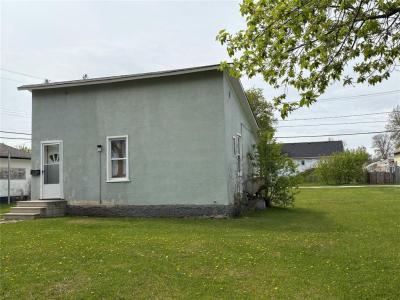 17 4TH AVENUE SOUTHWEST, Dauphin, Manitoba R7N 1T5, Canada