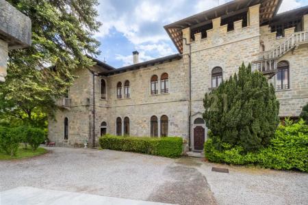 Via Oltretorre, Tarcento, Friuli-Venezia Giulia 33017, Italia