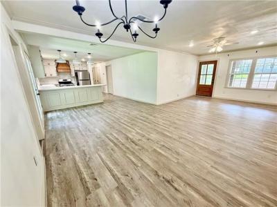 1579 NUGENT Street, Jena, Louisiana 71342, Stati Uniti