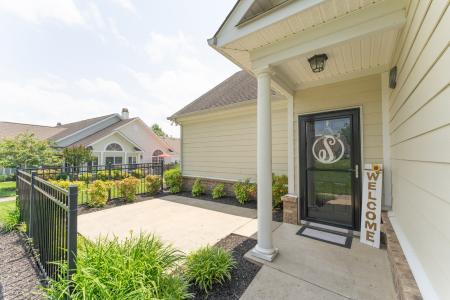 825 S Browns Ln , 1904, Gallatin, 田纳西州 37066, 美国