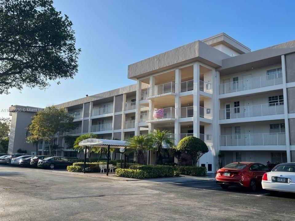 3151 S Palm Aire Dr 407, Pompano Beach, Floride 33069, États-Unis