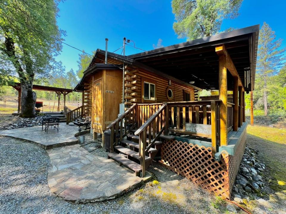 9110 Hidden Valley Road, Mountain Ranch, California 95246