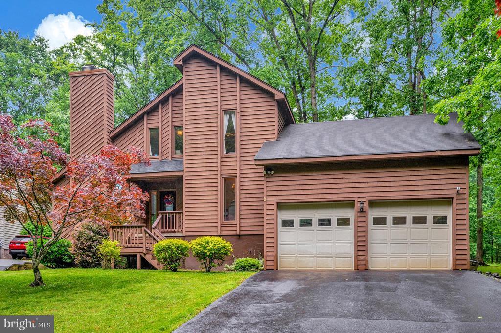 127 Gold Rush Drive, Locust Grove, Wirginia 22508, USA