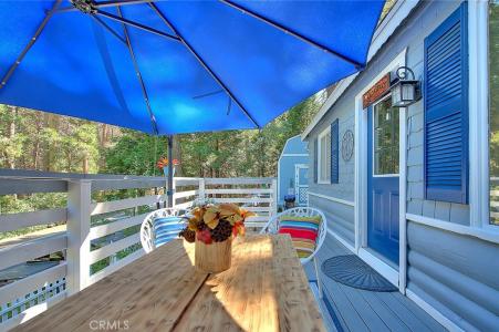 27048 State Highway 189, Blue Jay, California 92317, Stati Uniti