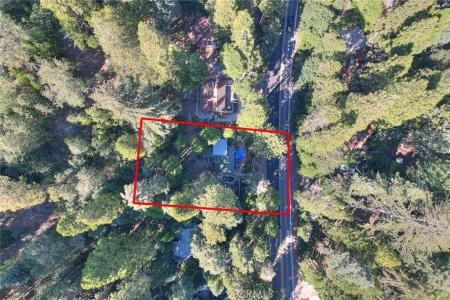 27048 State Highway 189, Blue Jay, California 92317, Stati Uniti