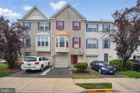 21748 Kings Crossing Terrace, Ashburn, Virginia 20147, USA