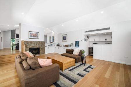 10 Glenroy Place, Middle Dural, NSW 2158, Australia