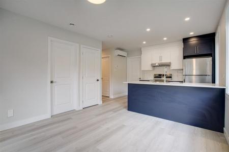 5290  Av. West Hill, Montréal (Côte-des-Neiges/Notre-Dame-de-Grâce), Quebec H4V 2W7, Canada